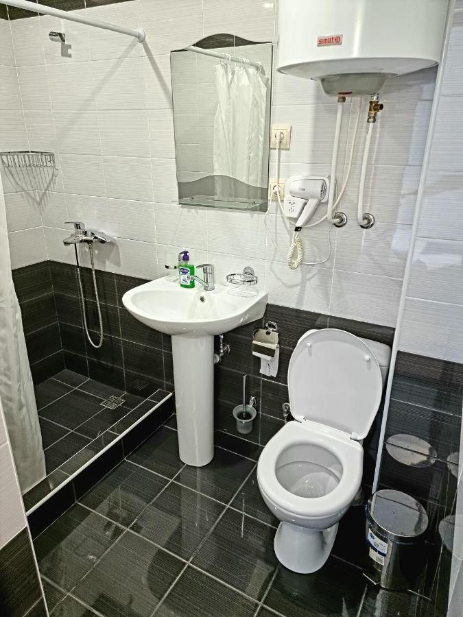 Nobi Guest House Gagra Exterior photo