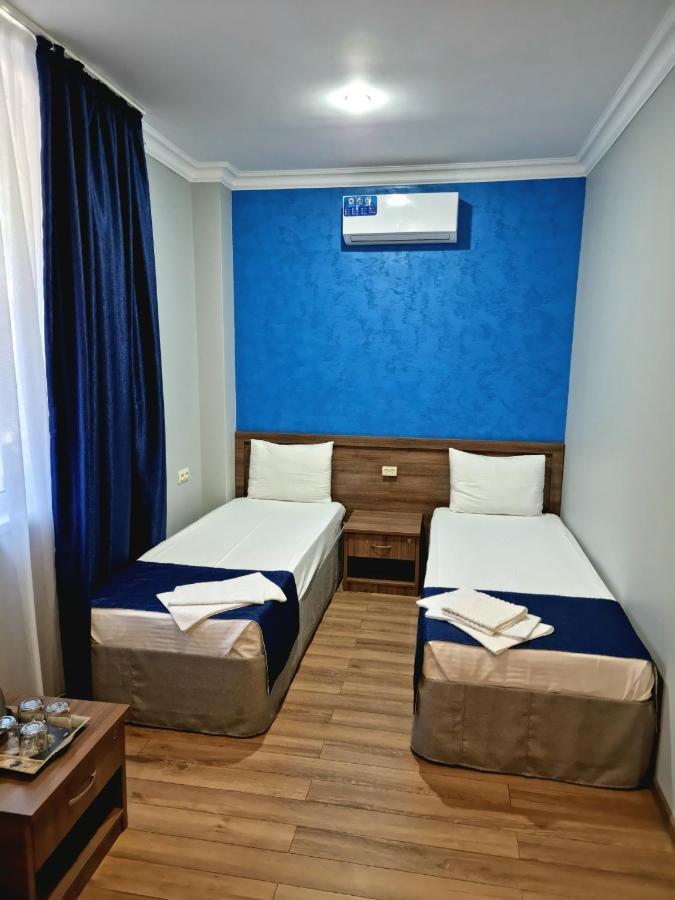 Nobi Guest House Gagra Exterior photo